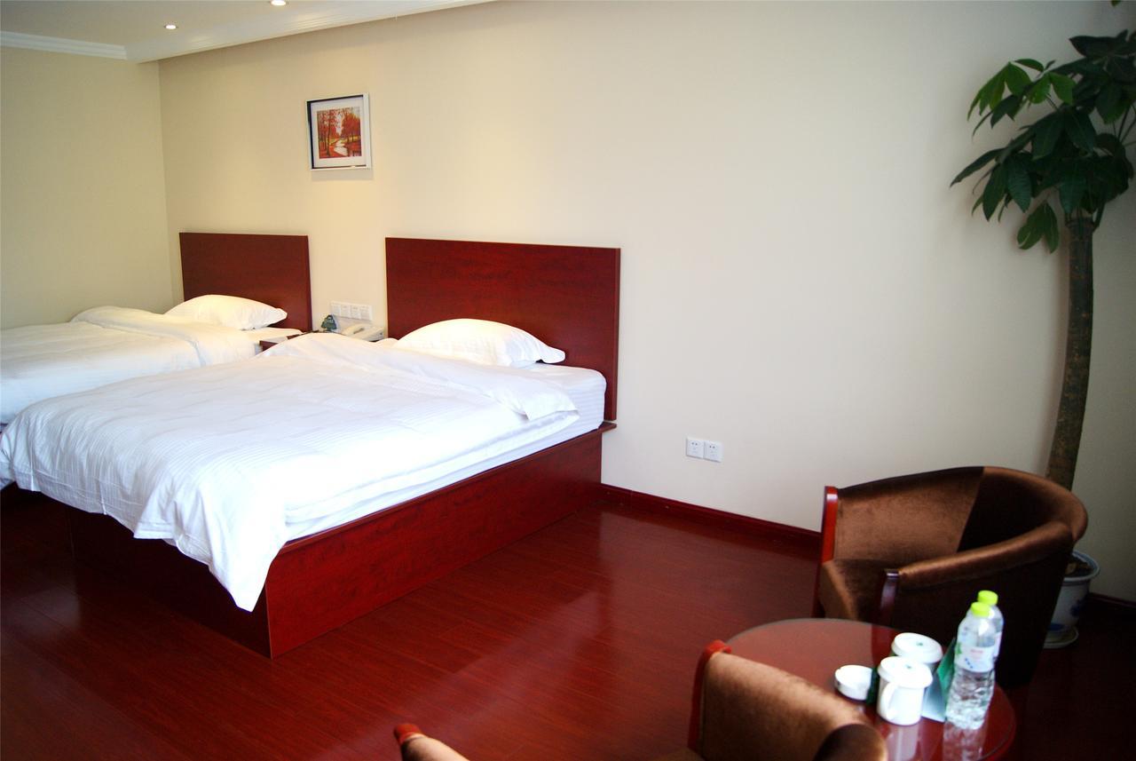 Greentree Inn High Tech Changzhi Road Subway Station Business Hotel Taiyuan  Exterior photo
