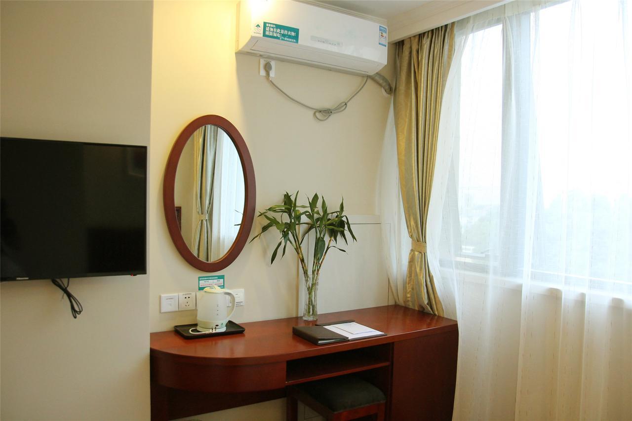 Greentree Inn High Tech Changzhi Road Subway Station Business Hotel Taiyuan  Exterior photo