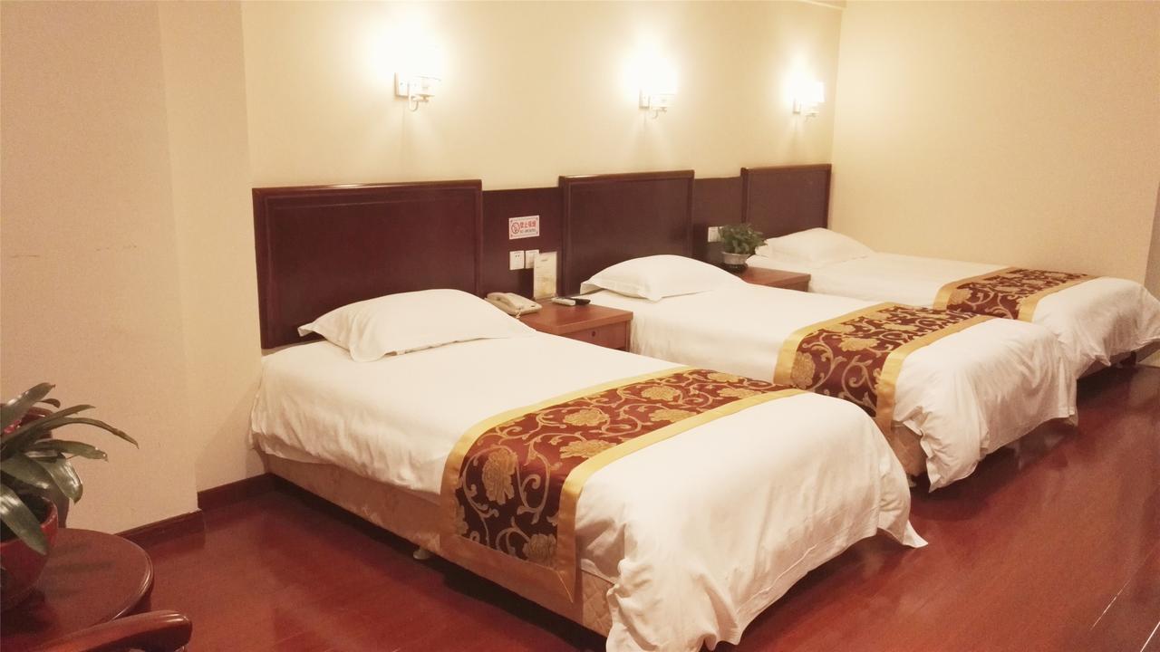 Greentree Inn High Tech Changzhi Road Subway Station Business Hotel Taiyuan  Exterior photo